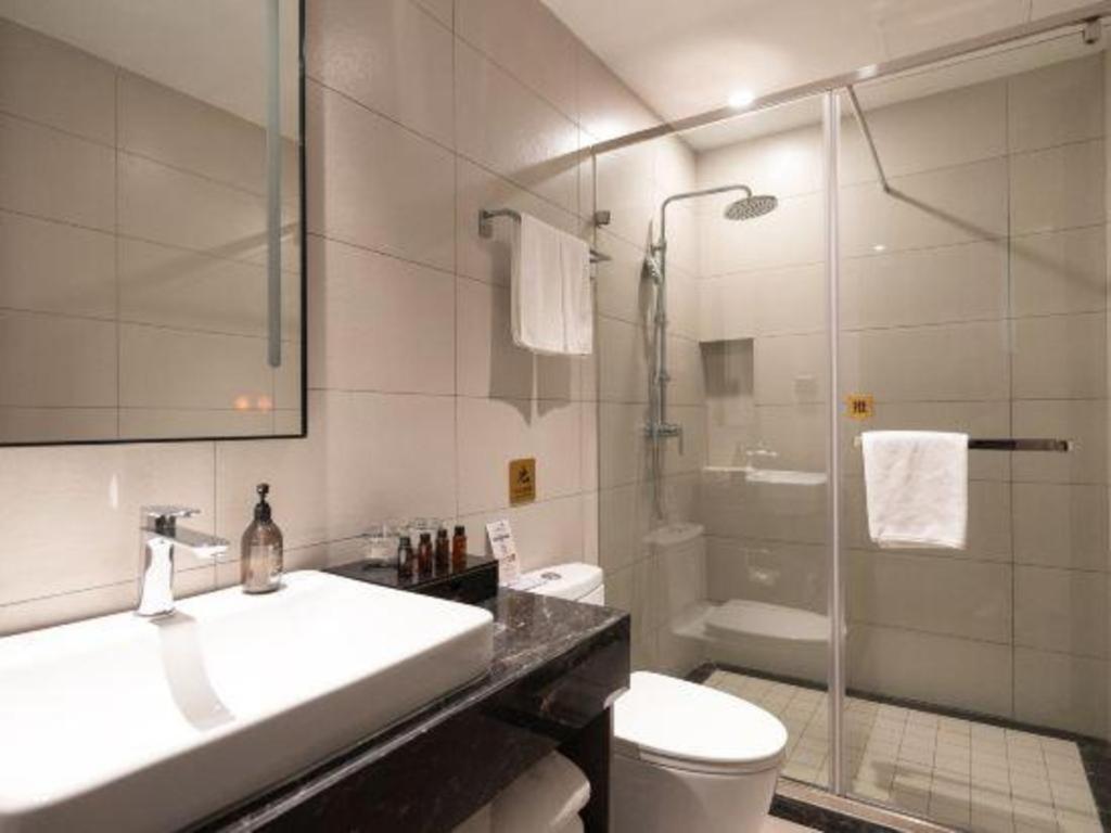Home Inn Kunming Baita Road 昆明 外观 照片