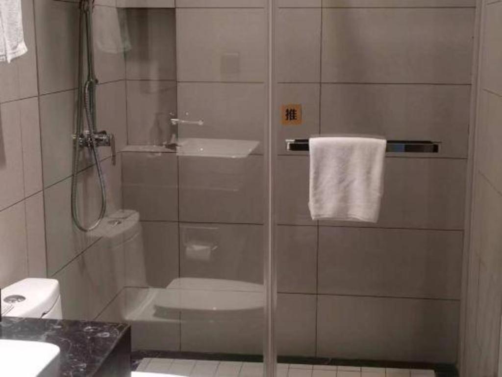 Home Inn Kunming Baita Road 昆明 外观 照片