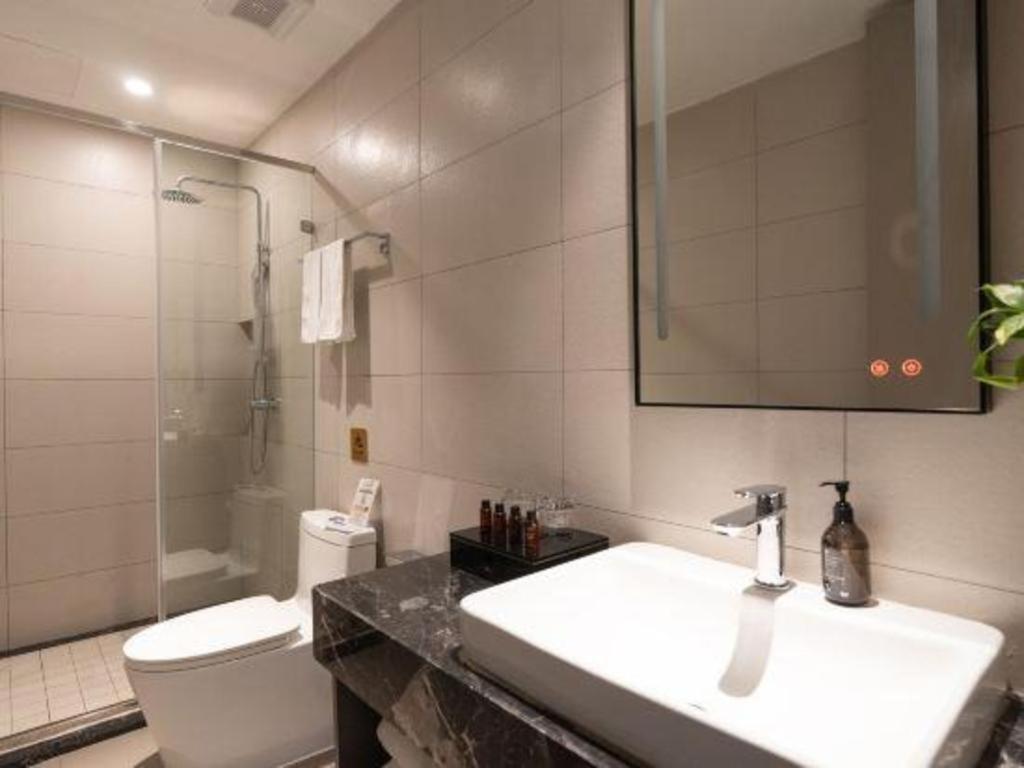 Home Inn Kunming Baita Road 昆明 外观 照片