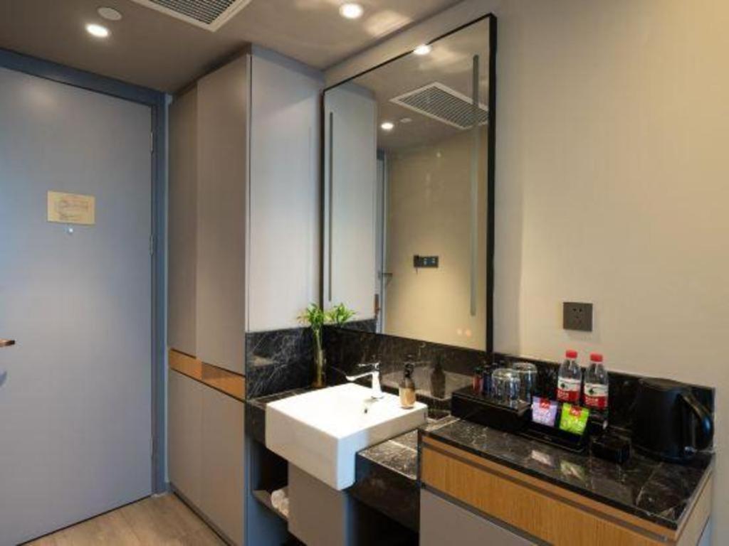Home Inn Kunming Baita Road 昆明 外观 照片